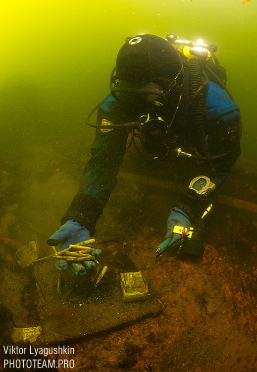 водолазы, археолог, под водой, балтика