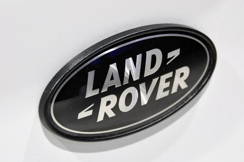 Российские цены на Range Rover Evoque (24 фото)