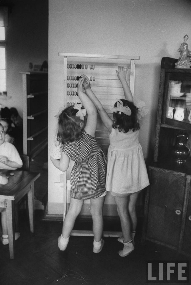 Жизнь советского детского сада в 1960 году глазами фотографа Life (16 фото)