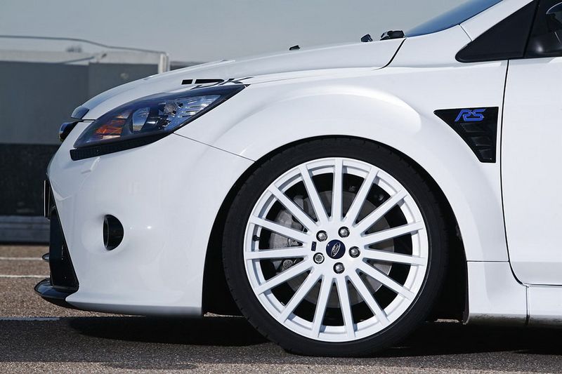 Ford Focus RS от MR Car Design (12 фото+видео)