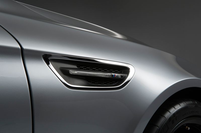 Компания BMW представила новый концепт M5 (19 фото)