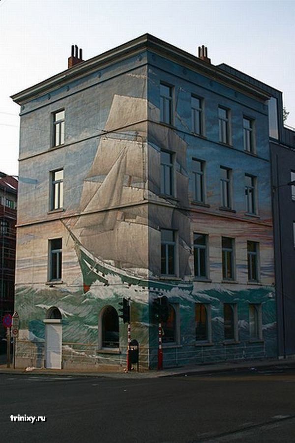 3D рисунки на стенах домов (67 фото)